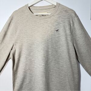 Hollister Textured Crewneck Sweater-Large 